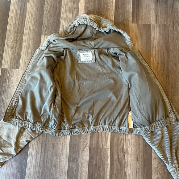 ASHLEY BY 26 Sage Crop Jacket With Cargo Pockets SZ L - Picture 7 of 14